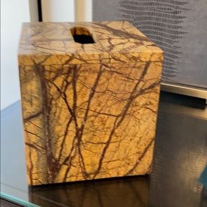 Marble tissue box